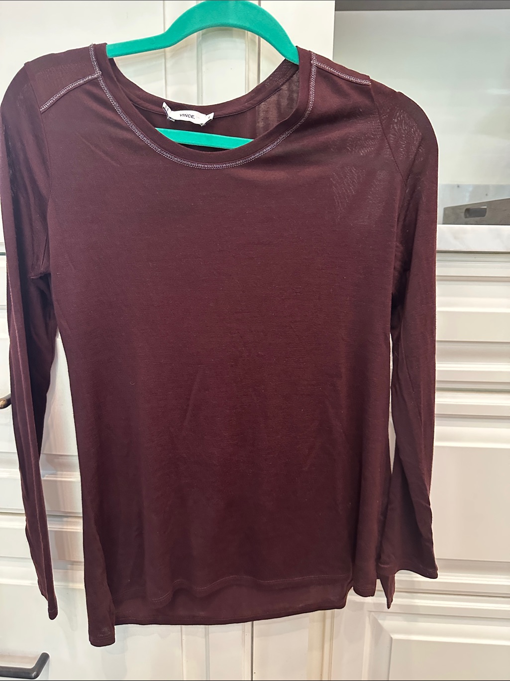 Vince Long Sleeve Crewneck Top In Plum